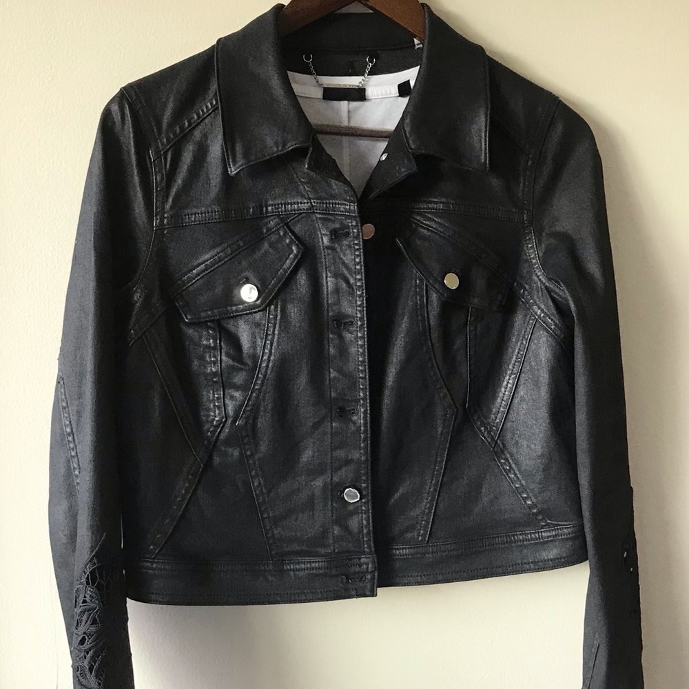 Elie Tahari Black Jean Jacket Cropped Tailored
